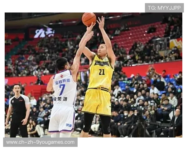 全运会男篮：吴昌泽上篮得手，辽宁四节末领先吉林50分，辽宁男篮吴昌泽受伤