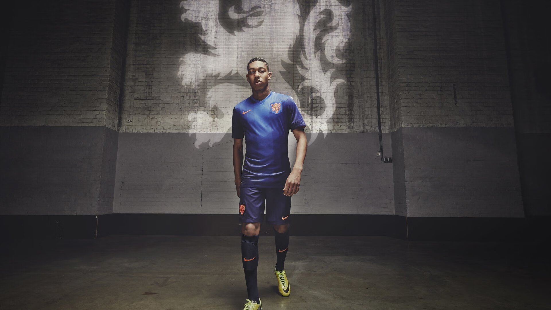 九游互动体验-美国队的未来：如何借助战术分析系统提升球队整体实力，美国的队伍